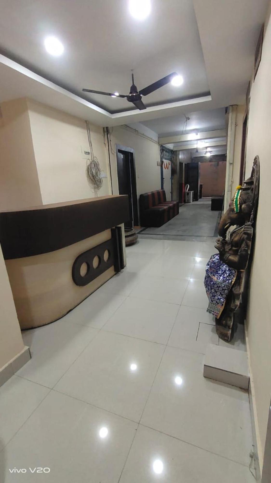 Hotel Tara Lodge Grand Road Puri - Near Jagannath Temple - Best Location Bagian luar foto
