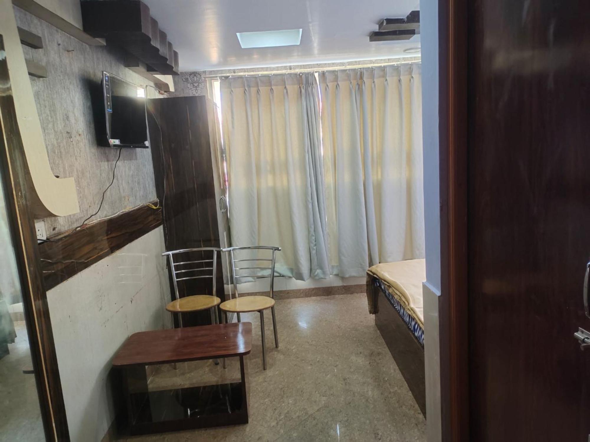 Hotel Tara Lodge Grand Road Puri - Near Jagannath Temple - Best Location Bagian luar foto