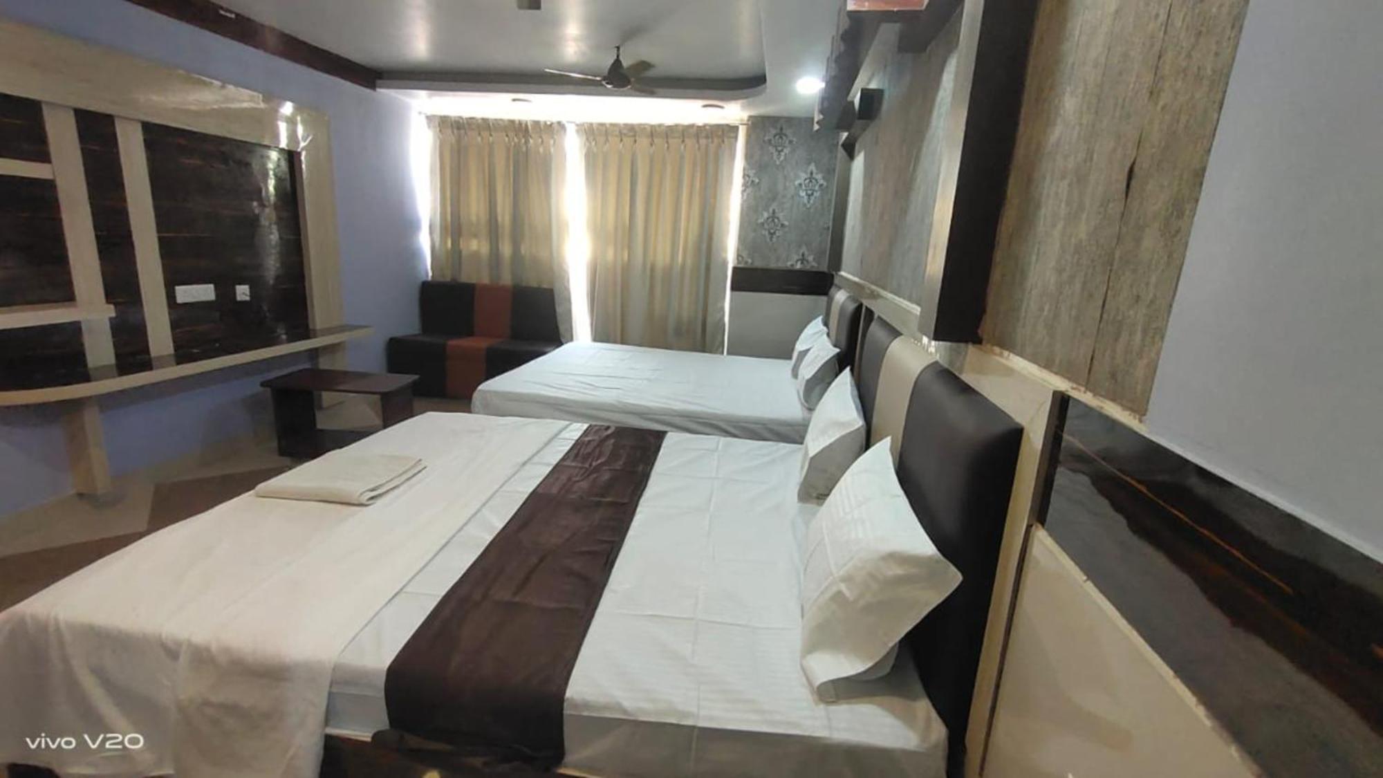 Hotel Tara Lodge Grand Road Puri - Near Jagannath Temple - Best Location Bagian luar foto